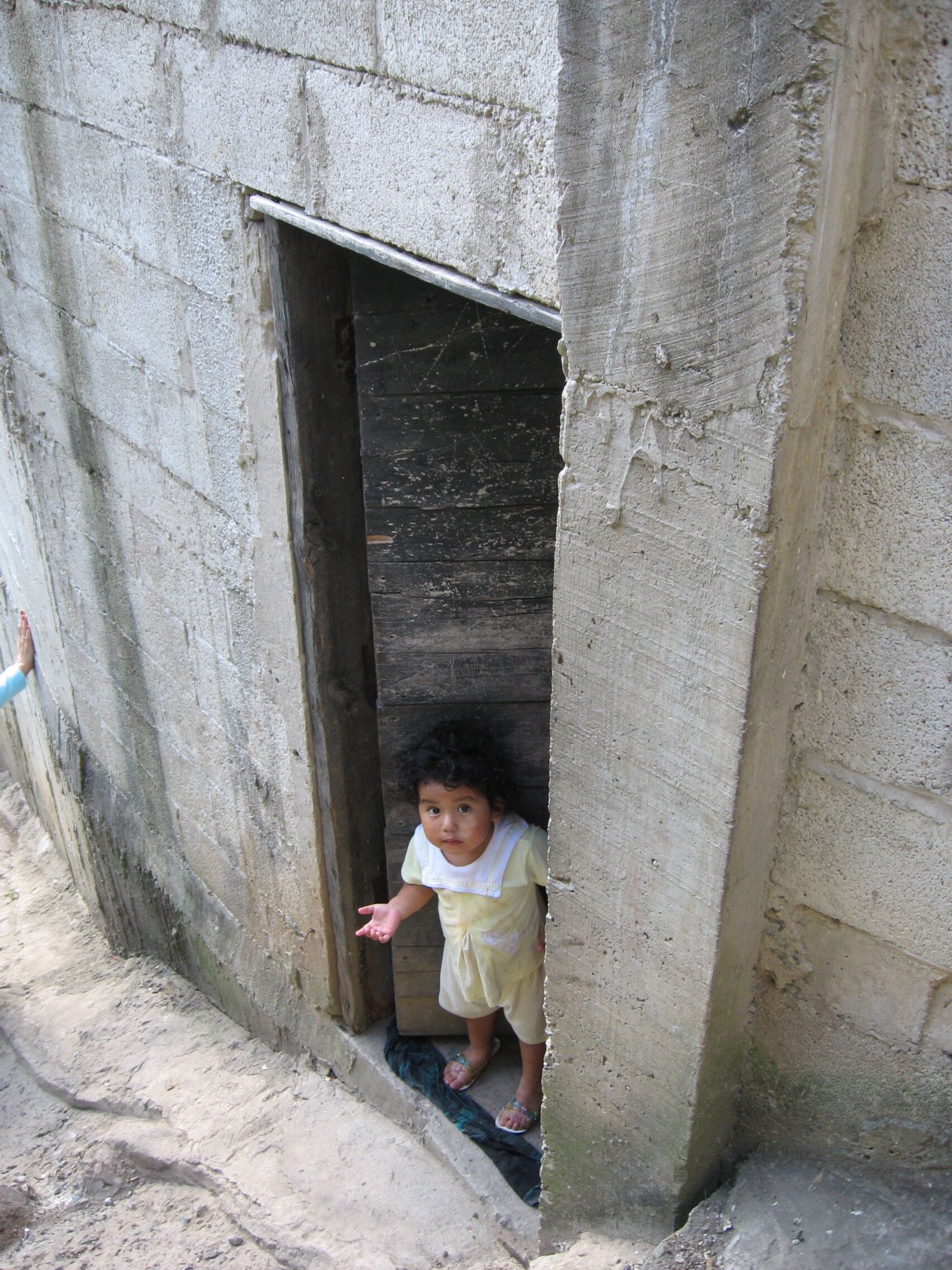 little-girl-in-doorway