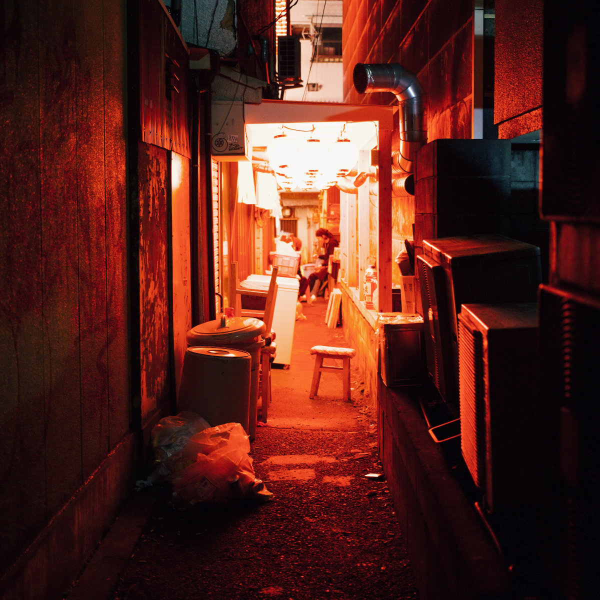 alley