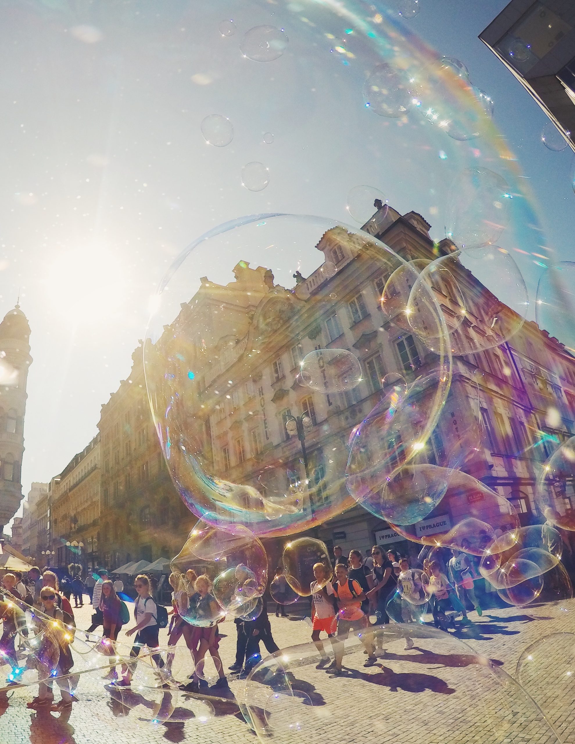 bubbles-on-street